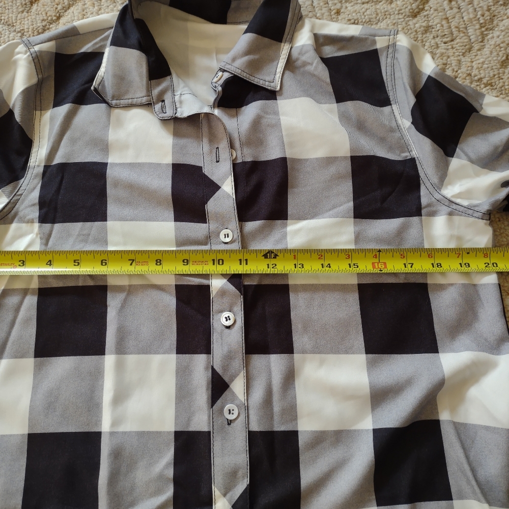 Black & White Buffalo Plaid (NIB) - Picture 8 of 16